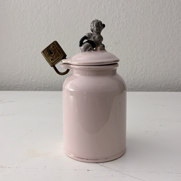 COPY - VINTAGE PENNY SAVER BANK IN MINT CONDITION - Picture 3 of 8